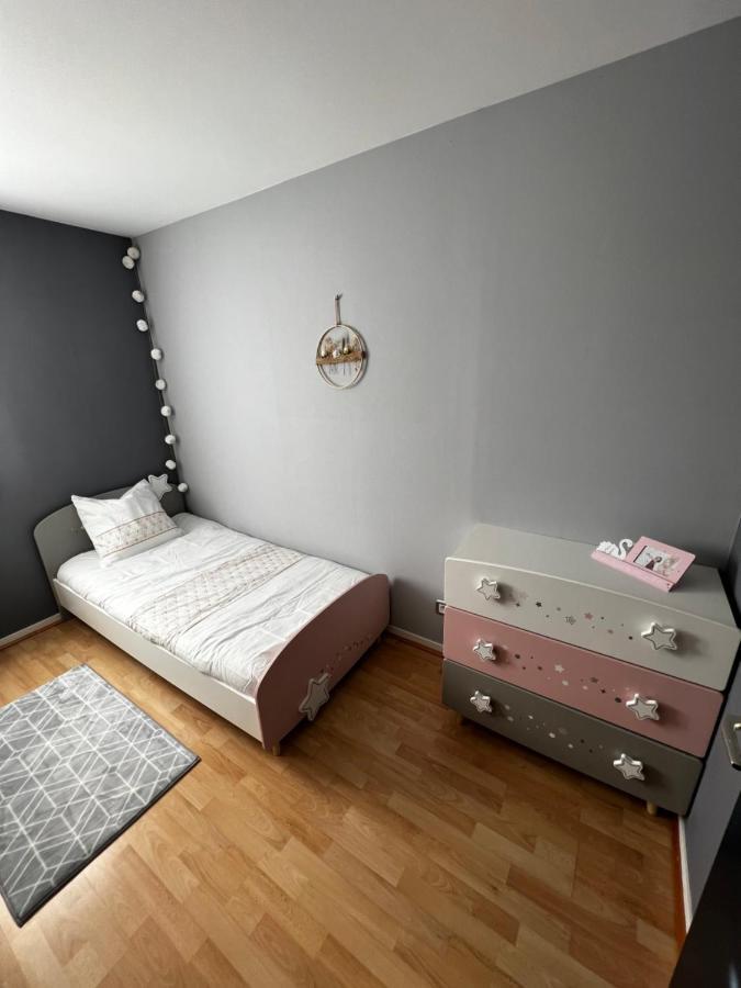 בורז'ה Belle Maison Familiale Proche Du Lac מראה חיצוני תמונה